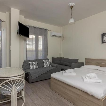 Lovely Studio Apartment For 2 Ppl In Ateny Zewnętrze zdjęcie